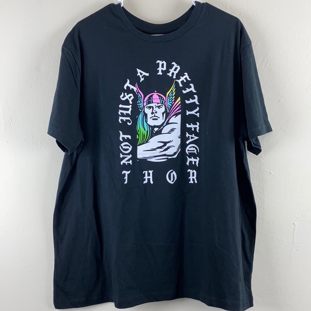 NWOT Marvel THOR Unisex Tee Old English Comic